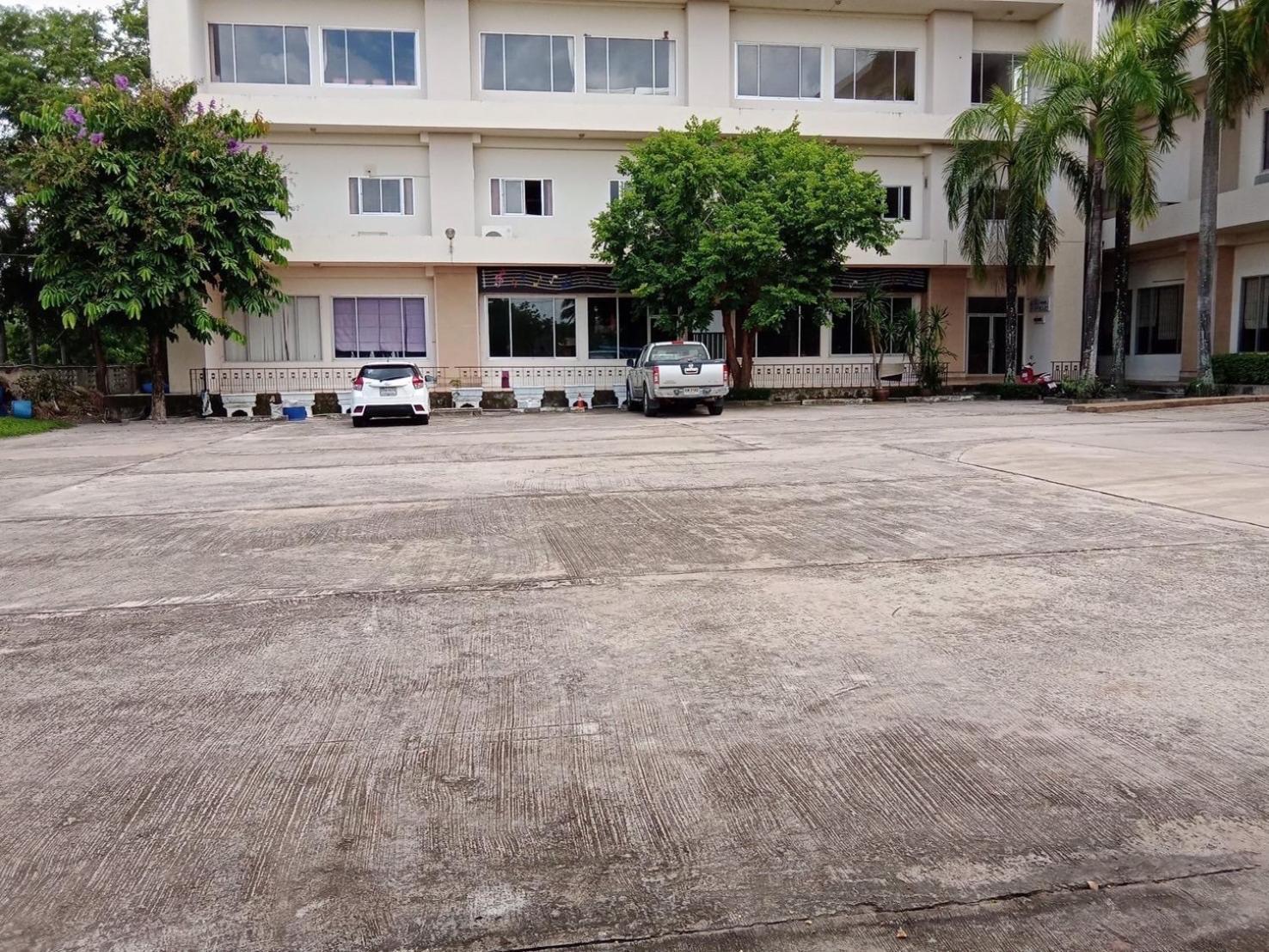 Kp Hotel Udonthani Kumphawapi Exterior photo